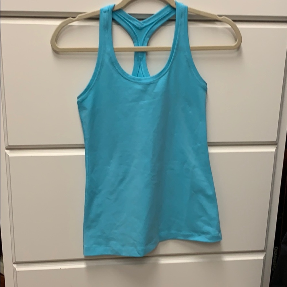Lululemon tank
